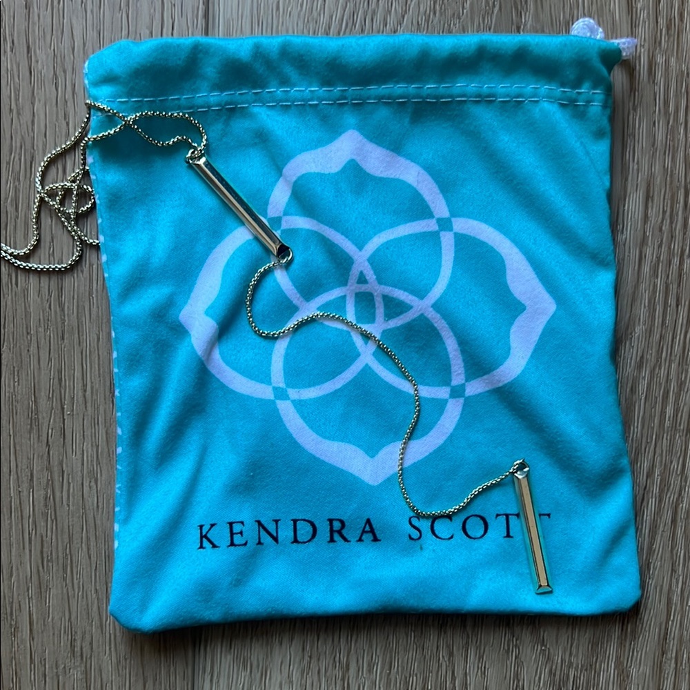 Kendra Scott Gold Lariat Shelton Necklace